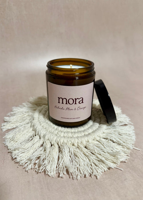 Amber apothecary candle kakadu plum and orange mora